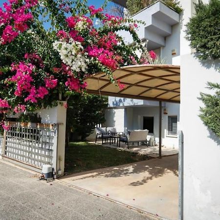Pame Rentals - Cozy Glyfada Stay With Free Parking 아테네 외부 사진