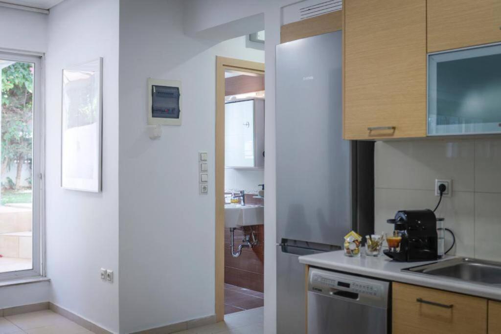 Pame Rentals - Cozy Glyfada Stay With Free Parking 아테네 외부 사진